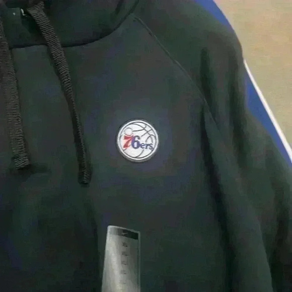 NWT 76ers hoodie ..Size XL - Picture 3 of 6